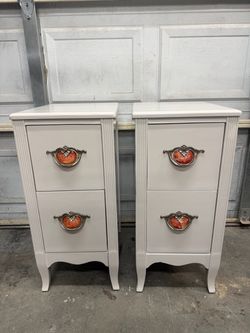Wood nightstand set