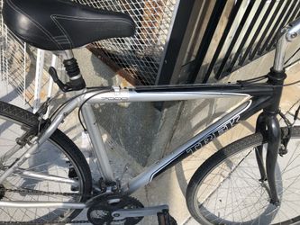 Trek 7000 Bicycle