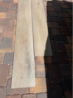 Luxury Vinyl Laminate Hardwood Baseboards