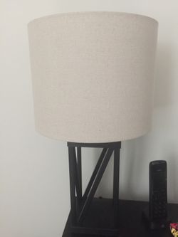 Table lamp