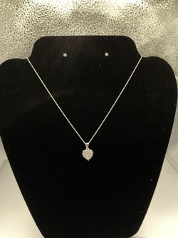 Silver plated heart necklace cz