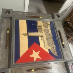 Ray Ray Dominoes Table