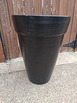 Decor Vase (Planter)/Jarrón Decorativo (Maceta)