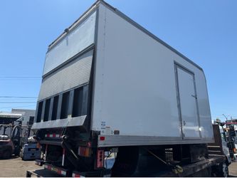 Box for truck 16 ft with lift gate