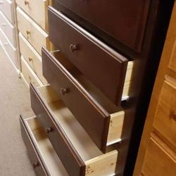 Pinewood 5Drawer dresser $ 269 White Color