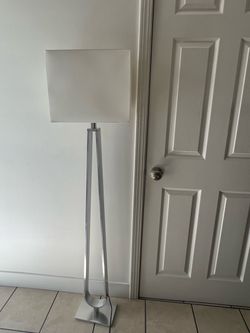 Tall floor lamp
