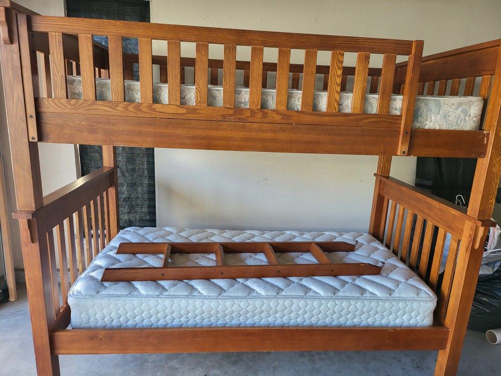 Wooden Bunk Bed Twin