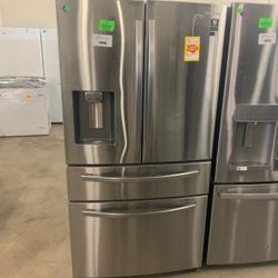SAMSUNG RF28RSR 28-cu ft Refrigerator
