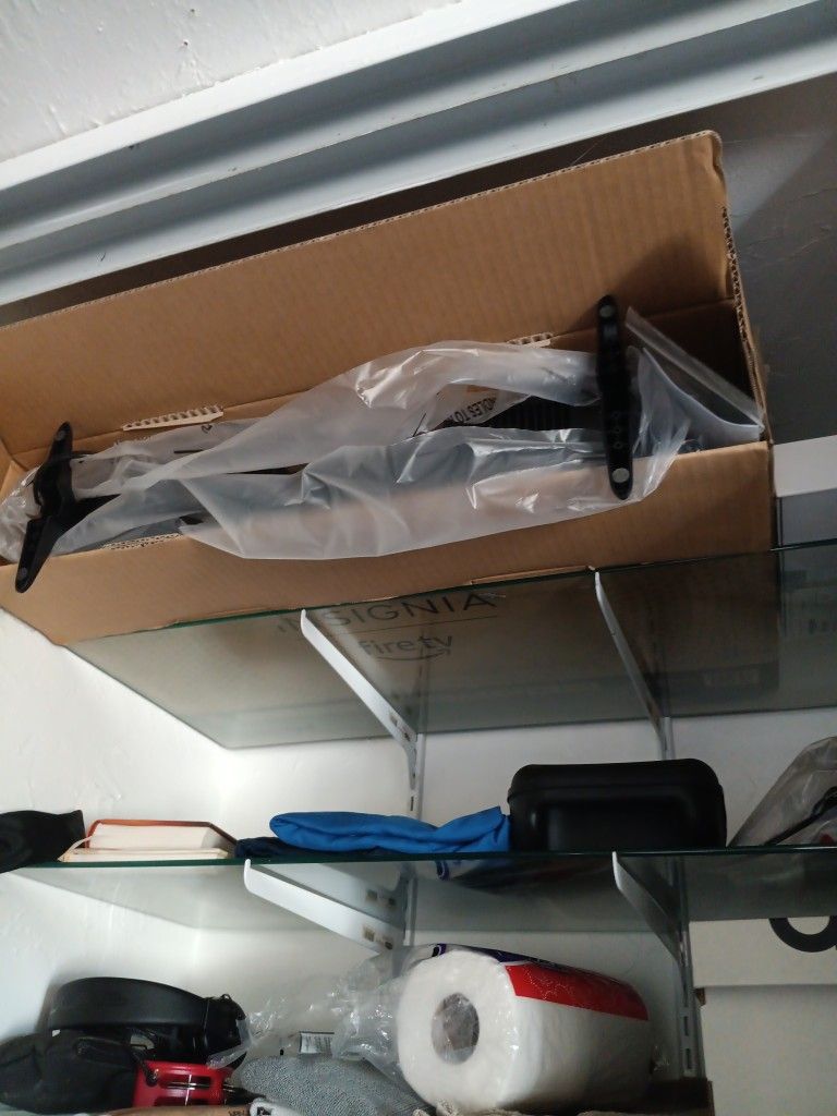 Amazon Fire Smart TV 24"