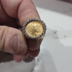 14k Gold Ring W Gold Eagle, Diamonds