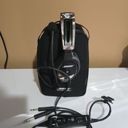Bose A20 Aviation Headset