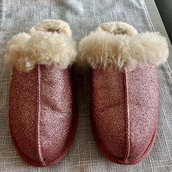 Genuine UGG Pure Slippers - Rose Gold Size 8