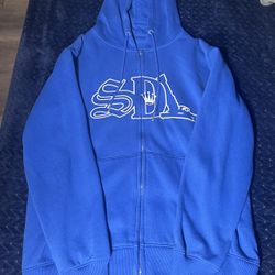 Sky’s da limit blue zip up hoodie size medium 