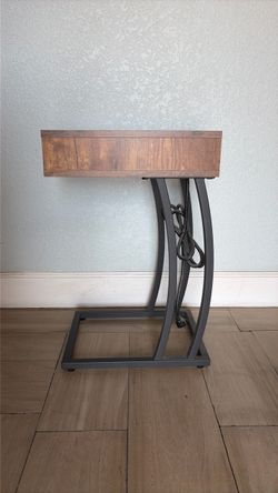 C-Shaped Side Table with Power Outlet