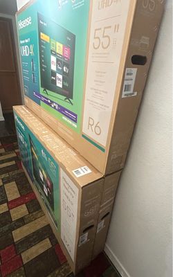 Hisense 55” R6 Series UHD 4K Roku Smart TV - New