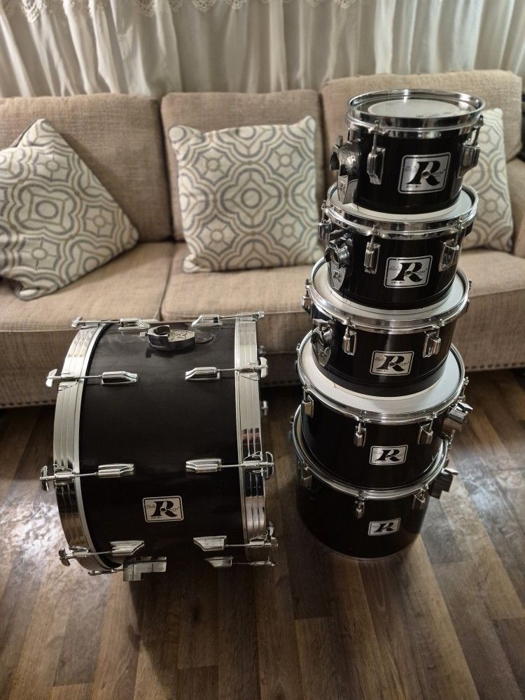 Vintage 1970s Roger's Drum Set 