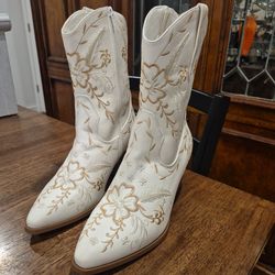 Embroidered Western Boots