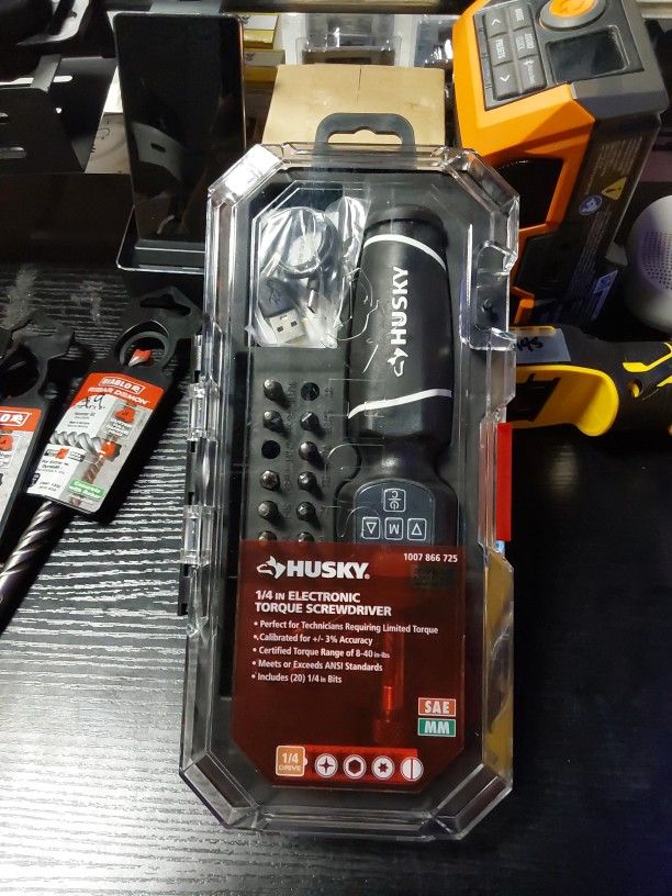 Husky 8-40 in./lbs. 1/4 in. Drive Electronic Torque Screwdriver