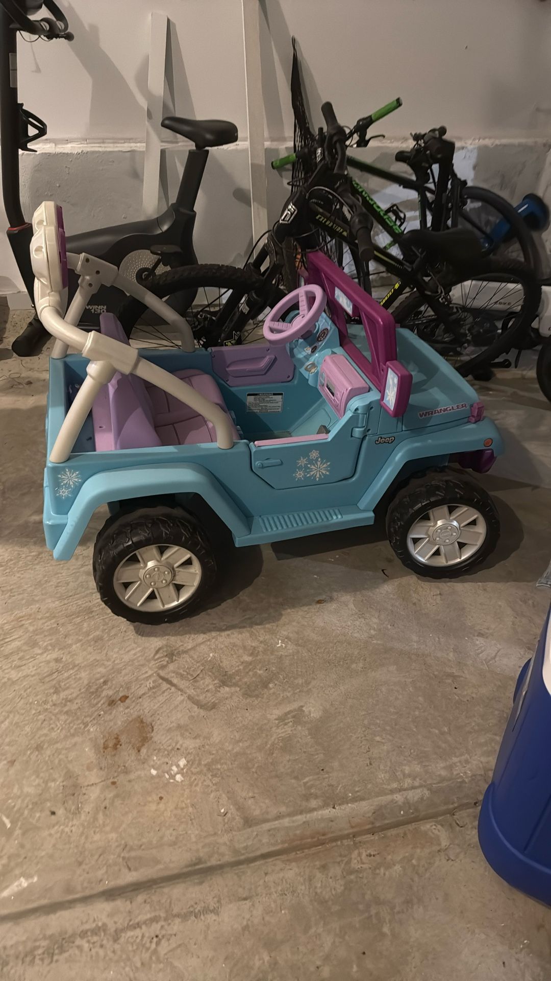 Kids Jeep Wrangler Elsa Power Car