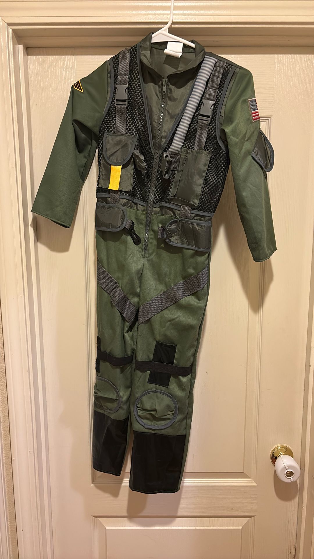 Costume Army fighter Pilot (size 7-8)