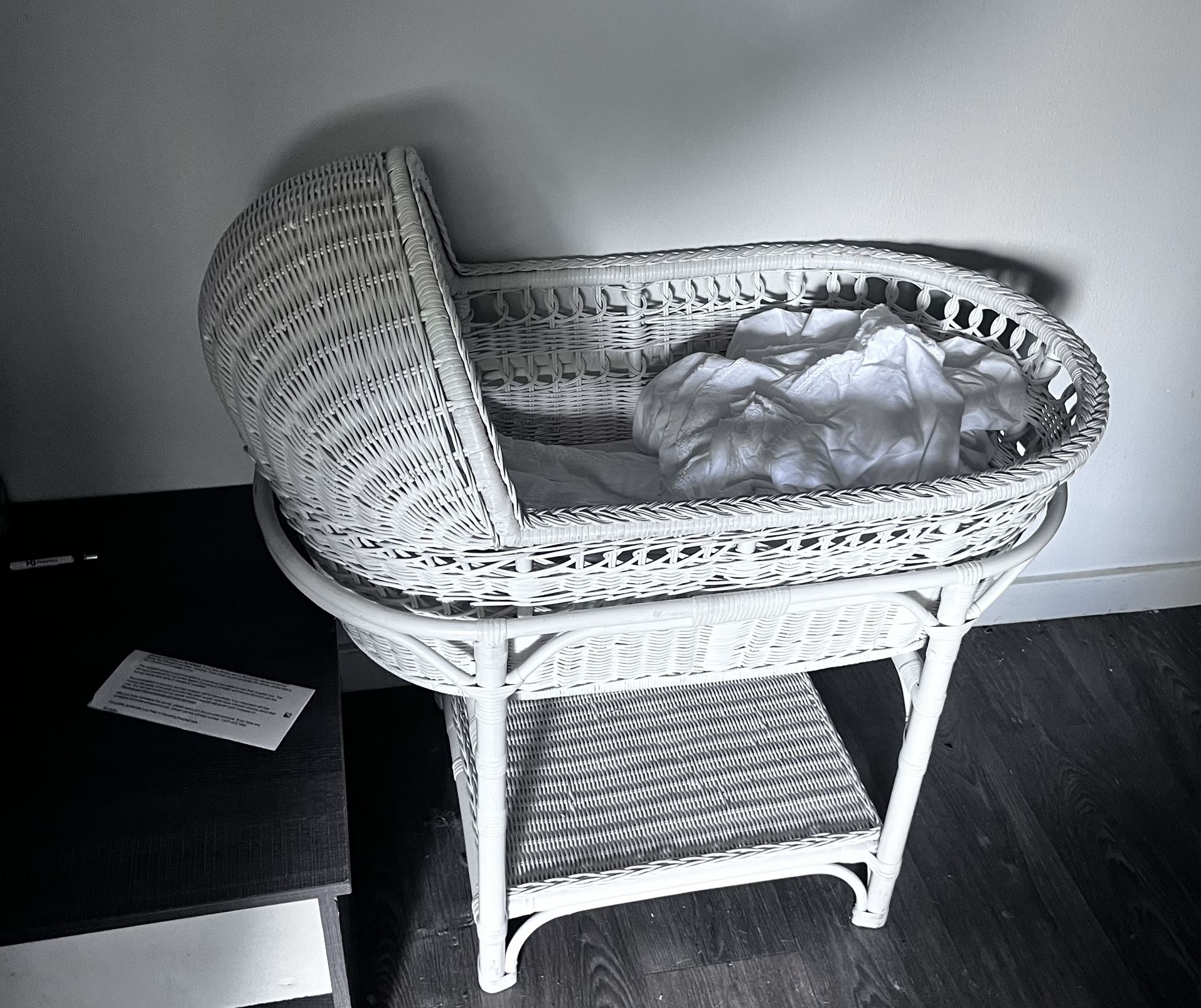  baby bassinet