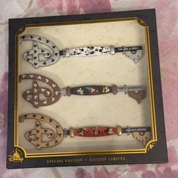 DISNEY Collectable Keys