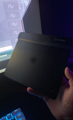 XP-PEN tablet (PEN INCLUDED)