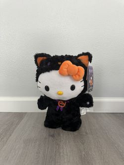 BRAND NEW Hello Kitty Halloween Greeter