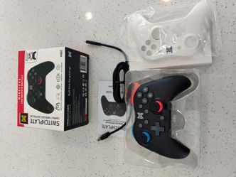 Nintendo switch and Nintendo switch 2 pro controller