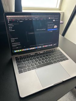 Apple MacBook Pro 13” (A1989)