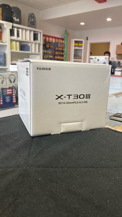 Fujifilm X-T30 III w/ 13-33mm Lens