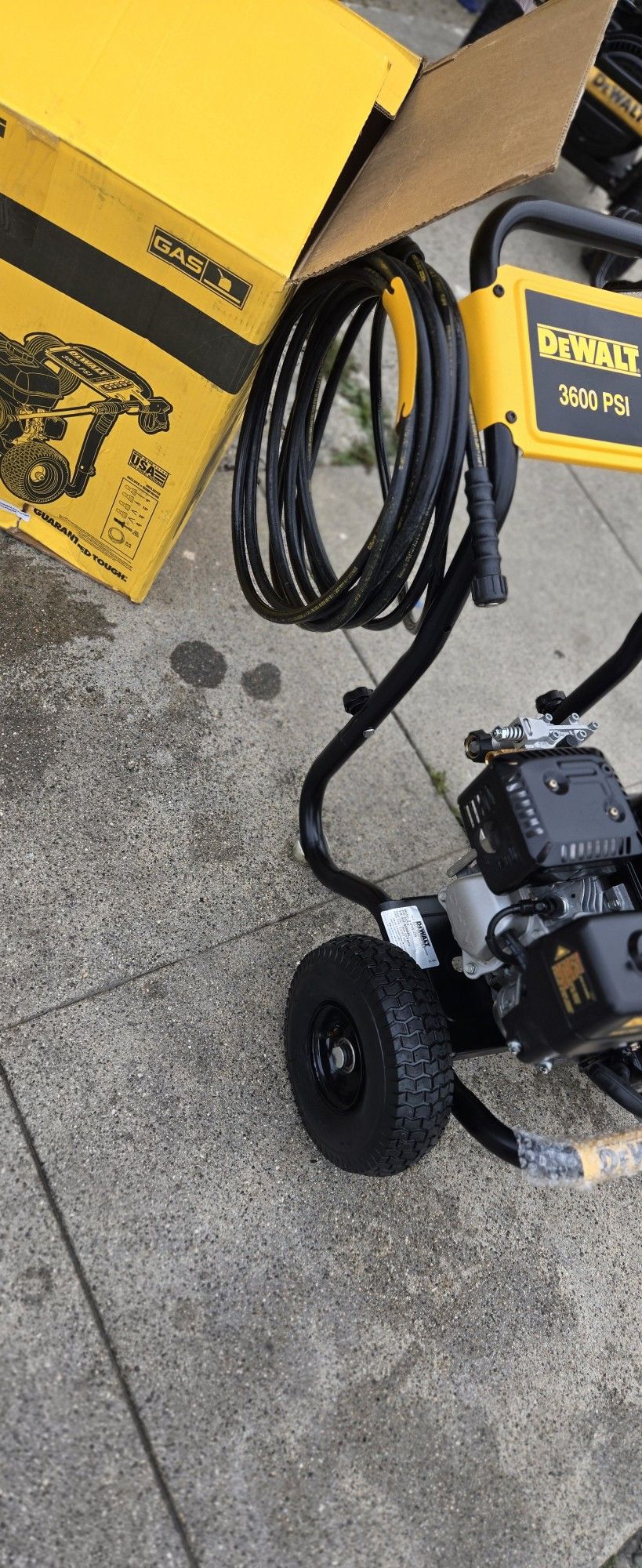 3600 Dewalt Power Washer Gas Motor Honda