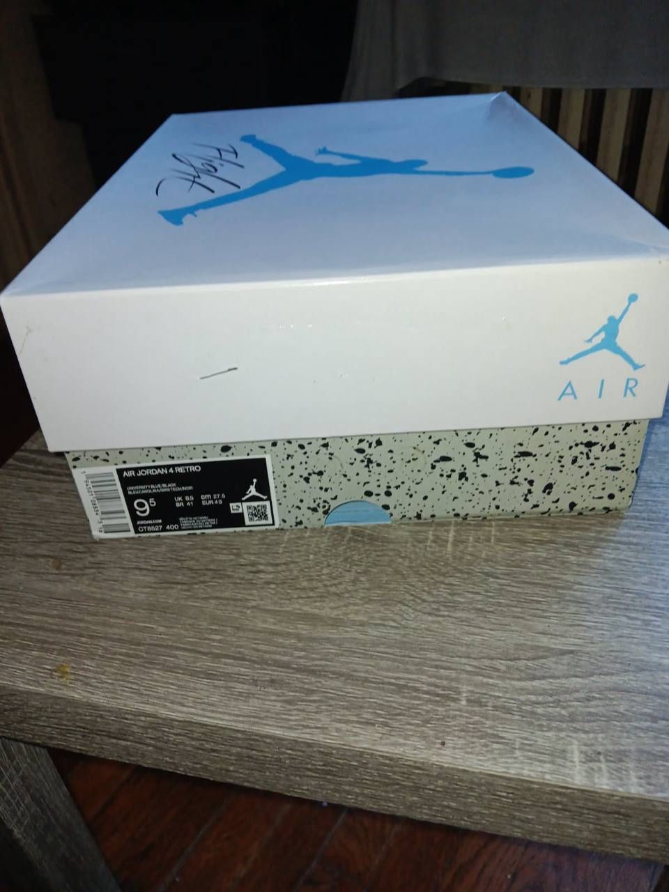 Air Jordan 4s University Blue