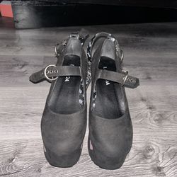 Used LAMODA Heart Platforms 6W (NO BOX)