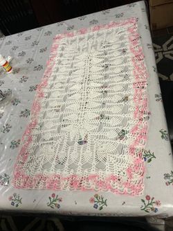 19” x33” beautiful Handmade Crochet Table Runner White Pink Border