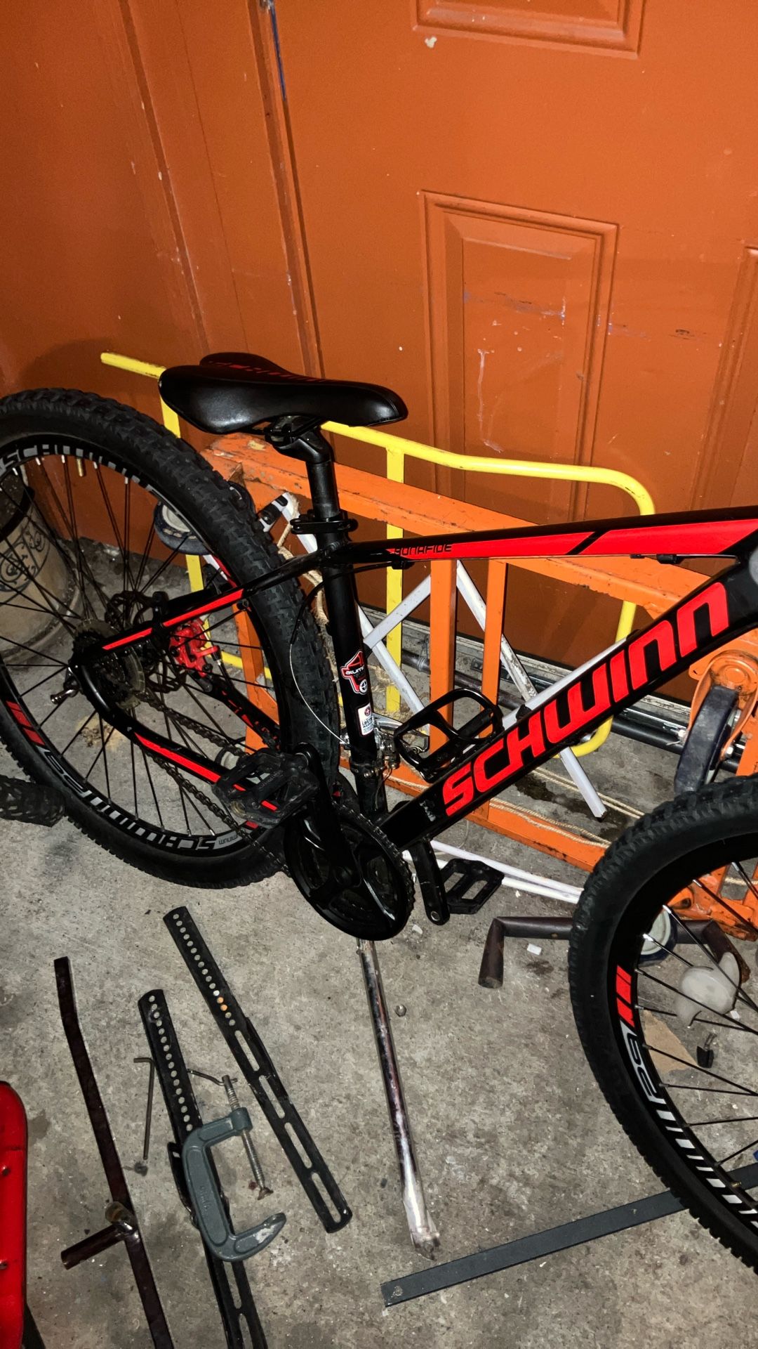 BOBAFIDE SCHWINN  MOUNTAIN BIKE 29” Wheels