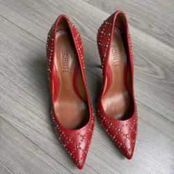 Schuts Heels .New 