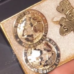 the world is yours 10k earrings