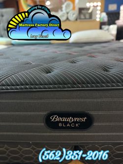 Beautyrest black FIRM mattress and Boxspring bed set QUEEN