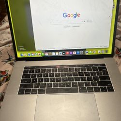 Apple MacBook Pro Computer 16 GB 2.9 GHz Quad Core 17