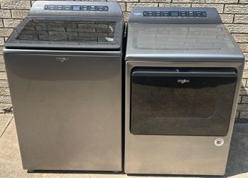 Whirlpool washer and dryer set