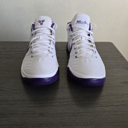 KOBE AD BASELINE MID WHITE PURPLE SZ 11 VNDS