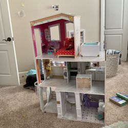 Rainbow High convertible with accessories + Dolls+Convertible