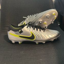 Nike Tiempo Legend 10 Elite SG PRO Player Size 10  FN7283-001