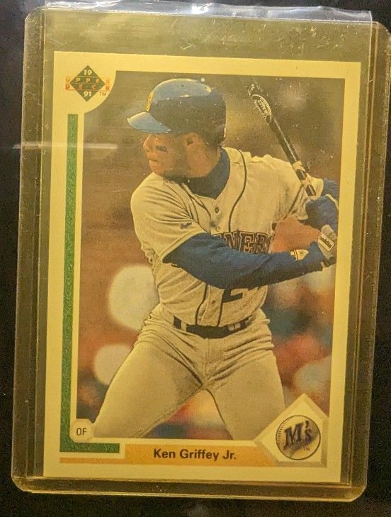 Ken Griffey Jr. Rookie Card for Sale in Green Valley, AZ - OfferUp