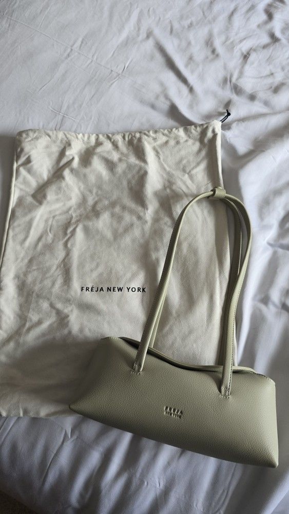 Freja New York Mini Chrystie Bag