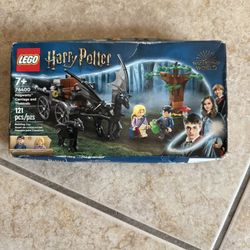 LEGO Harry Potter Hogwarts Carriage and Thestrals 76400 New Sealed Set