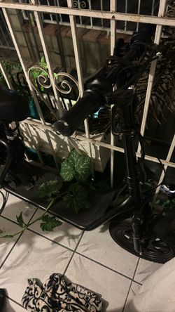 Electric scooter