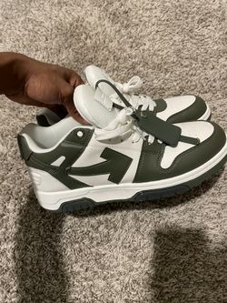 Off White “Out of Office” Size 45