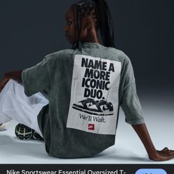 Nike Women’s Oversized T
